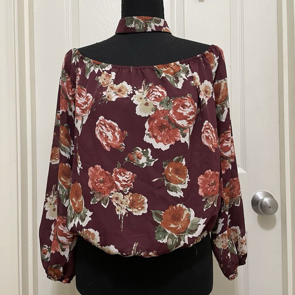 Charlotte Russe Off Shoulder Crop‎ Choker Blouse Burgundy Floral Women's Medium